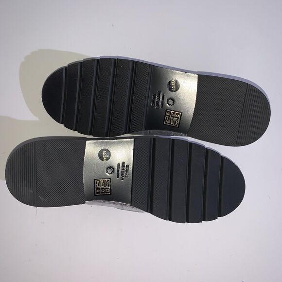 Stuart Weitzman Loafers Womens 10.5 AA Narrow Parker Lift Silver Metallic Lug - Picture 8 of 10